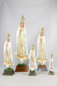 Statue Madonna di Fatima.